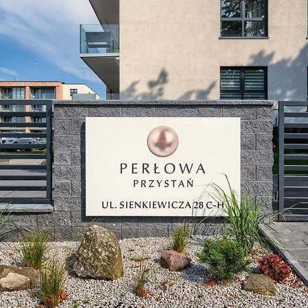 Apartament Modern Z 1 Sypialnia 2 F Perlowa Przystan - Holiday City Daire Kolobrzeg Dış mekan fotoğraf