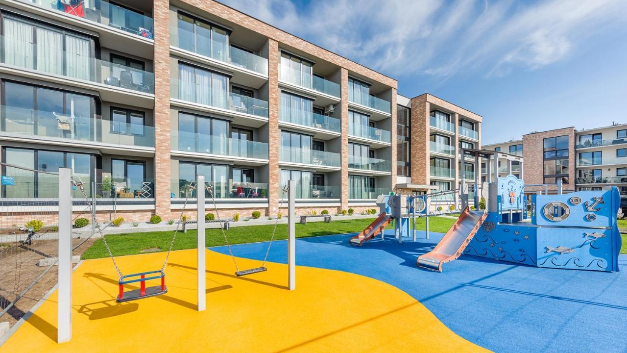 Apartament Modern Z 1 Sypialnia 2 F Perlowa Przystan - Holiday City Daire Kolobrzeg Dış mekan fotoğraf