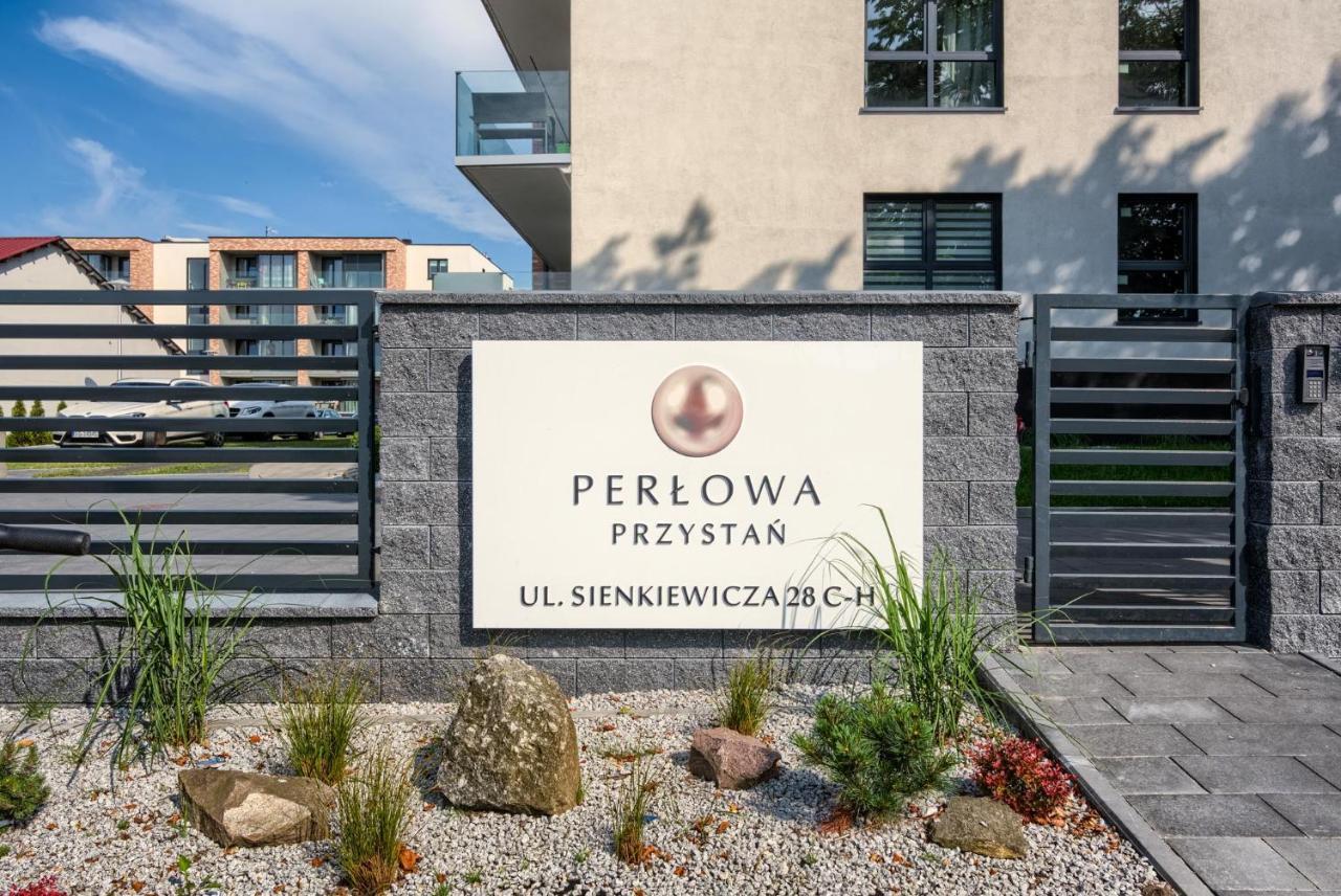 Apartament Modern Z 1 Sypialnia 2 F Perlowa Przystan - Holiday City Daire Kolobrzeg Dış mekan fotoğraf